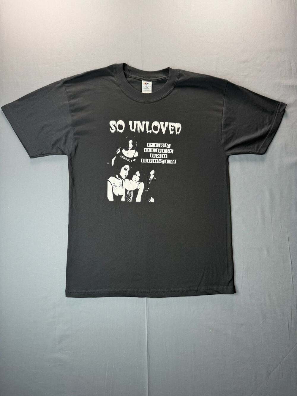 Rare Y2K So Unloved Pink Black & Broken Hardcore Band T-Shirt L Punk Emo